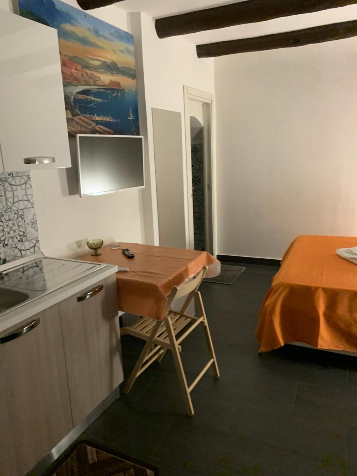 Ferienwohnung Viky House Chiaia Neapel Exterior foto